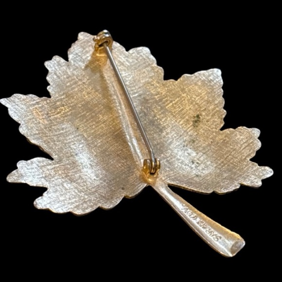 Signed Sarah Coventry “Whispering Leaf “ Pin Brooch - Picture 2 of 10